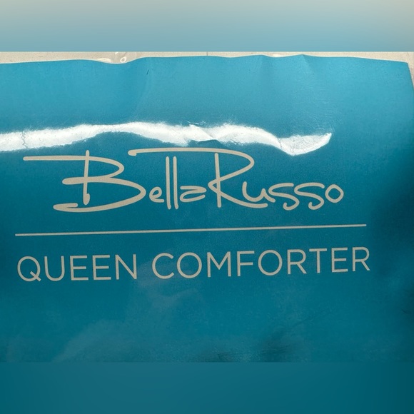 Bella Russo Queen Comforter - Picture 7 of 8